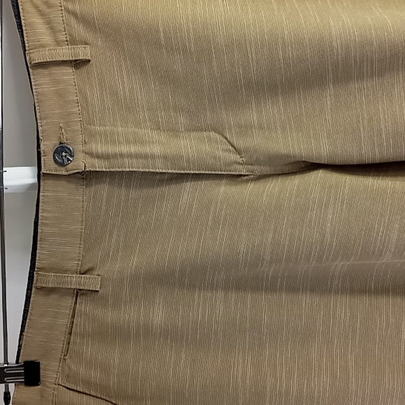 Brickline Hybird Shorts Flat Front Men's Size 36 - Picture 2 of 15